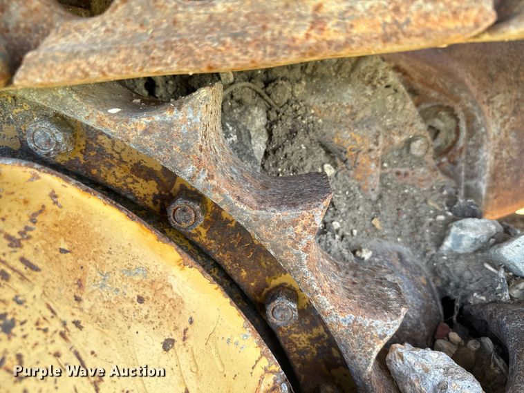 image for item DX3455 1975 Caterpillar  D6C dozer