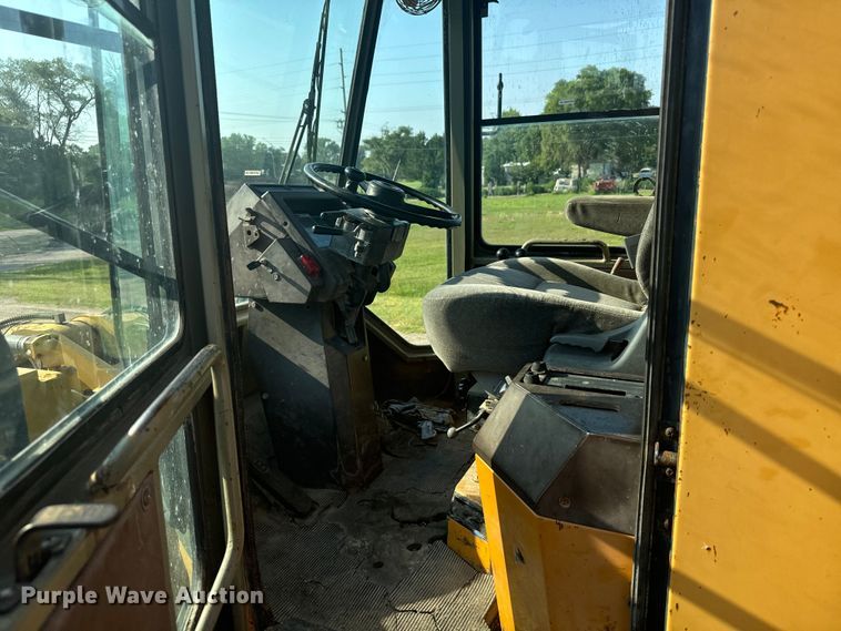 image for item DX3460 1987 Komatsu WA450-1 wheel loader