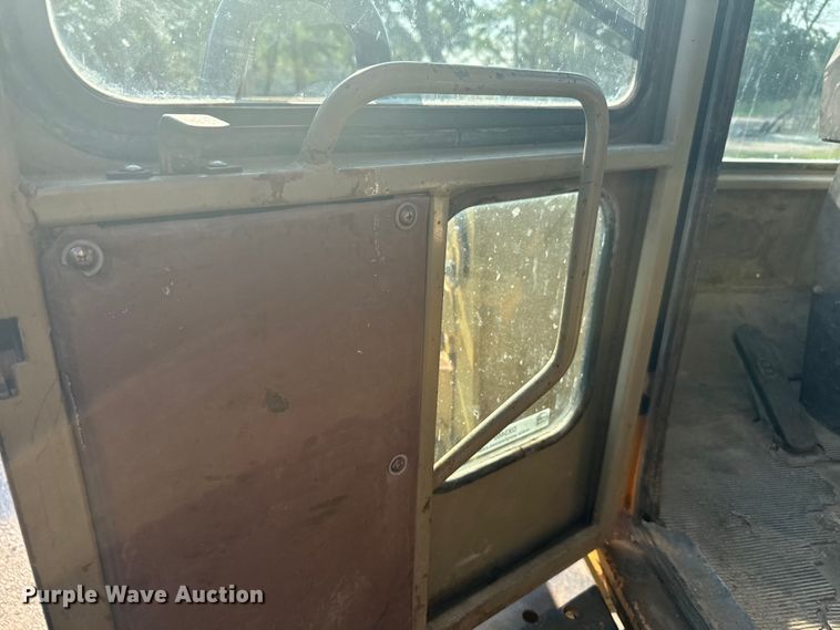 image for item DX3460 1987 Komatsu WA450-1 wheel loader