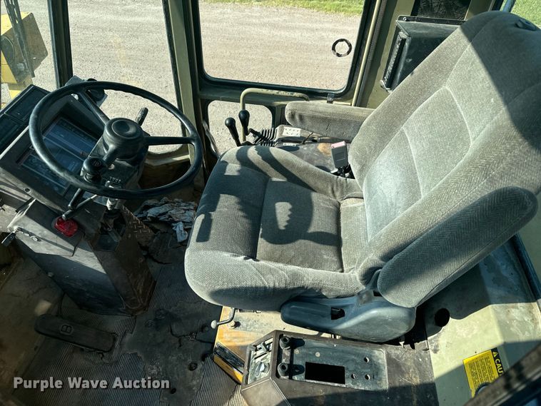 image for item DX3460 1987 Komatsu WA450-1 wheel loader