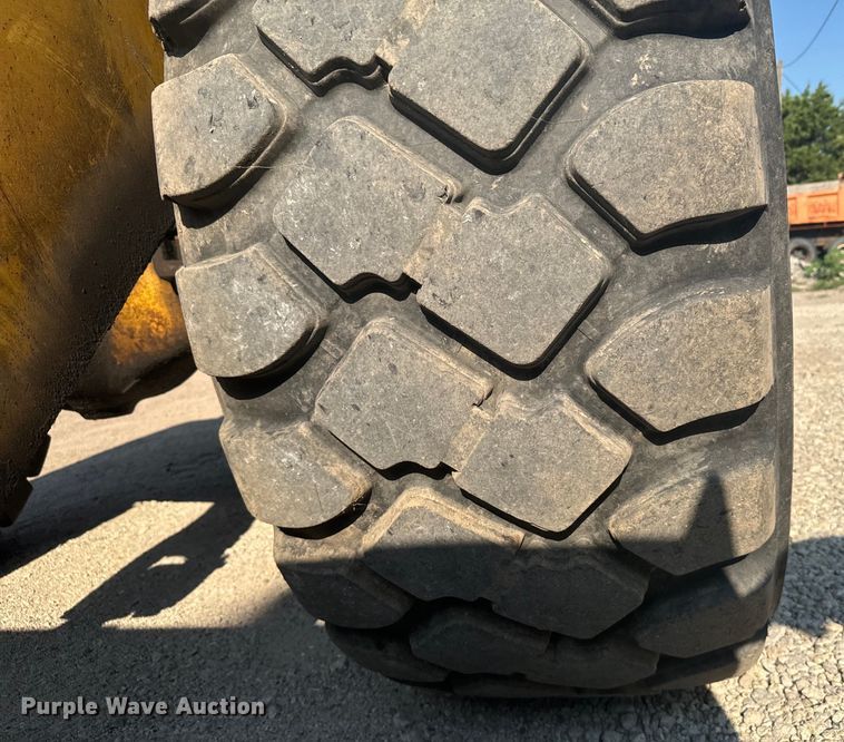 image for item DX3460 1987 Komatsu WA450-1 wheel loader