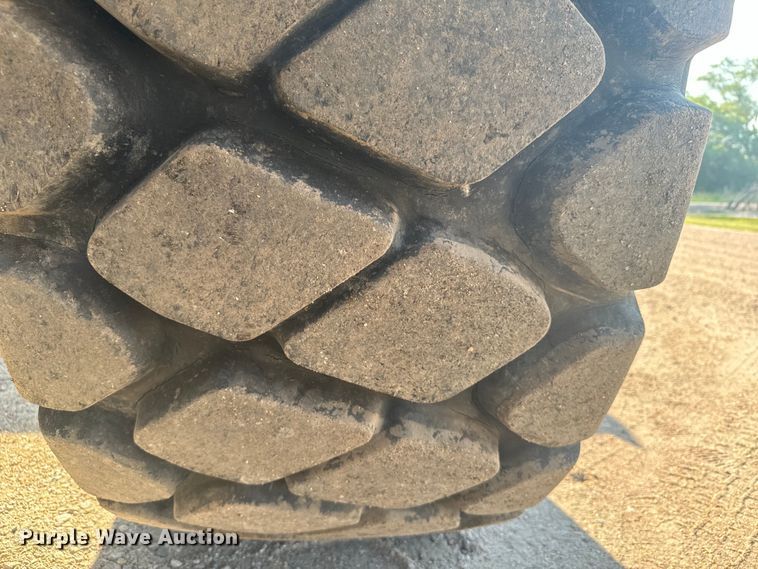 image for item DX3460 1987 Komatsu WA450-1 wheel loader