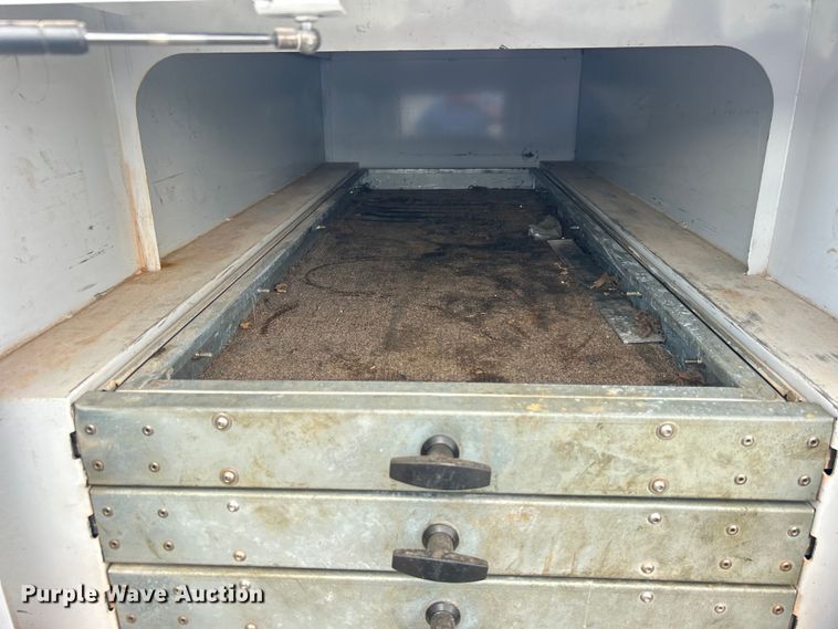 image for item EG0745 2015 Ford F450 Super Duty  SuperCab utility / service truck