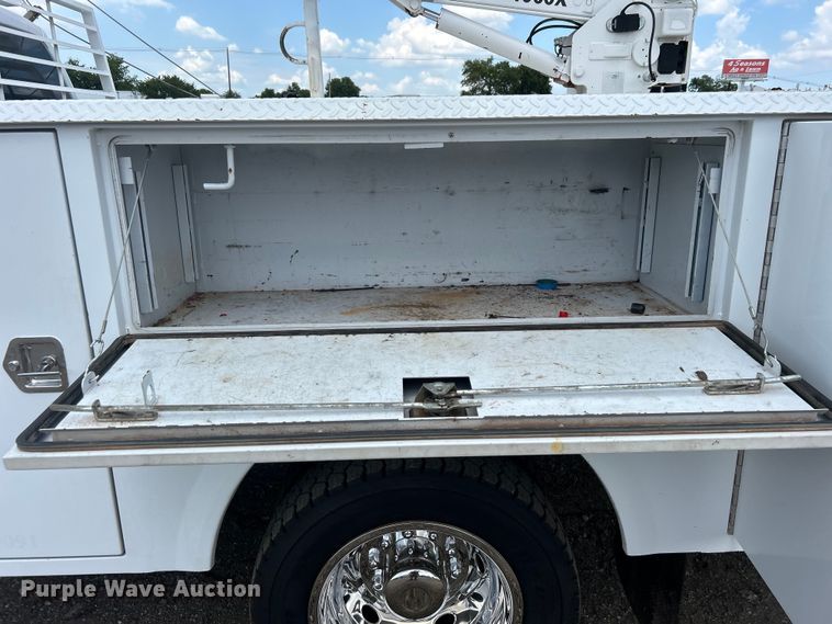 image for item EG0745 2015 Ford F450 Super Duty  SuperCab utility / service truck