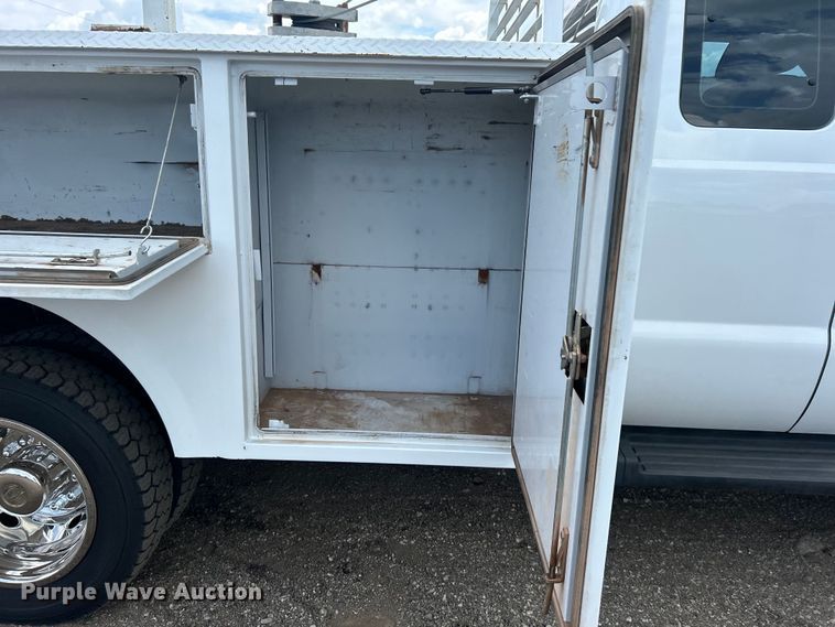 image for item EG0745 2015 Ford F450 Super Duty  SuperCab utility / service truck