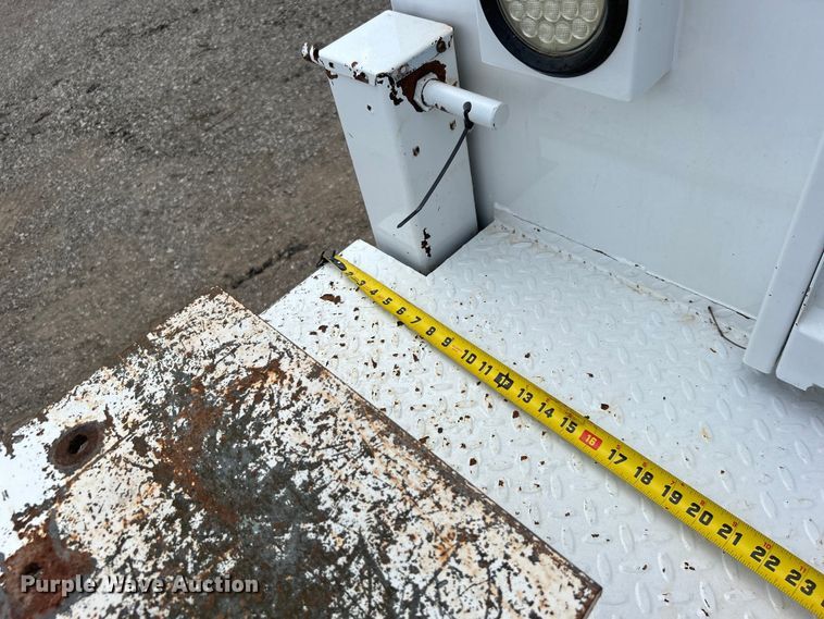 image for item EG0745 2015 Ford F450 Super Duty  SuperCab utility / service truck