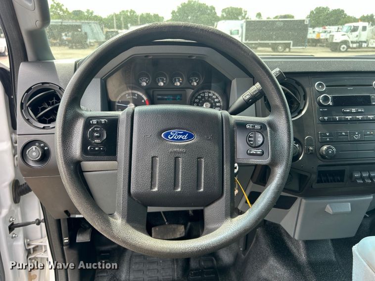 image for item EG0745 2015 Ford F450 Super Duty  SuperCab utility / service truck