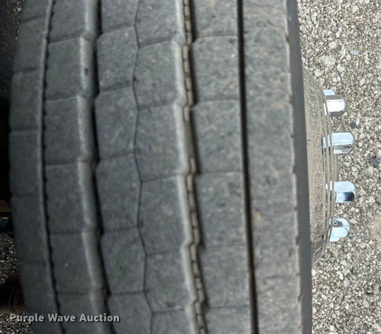 image for item EG0745 2015 Ford F450 Super Duty  SuperCab utility / service truck