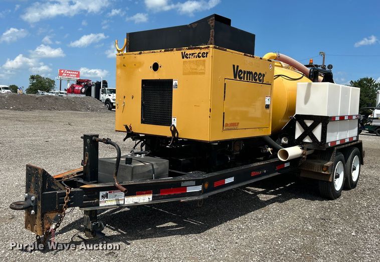 image for item EG0786 2013 Vermeer V800HD vacuum excavator