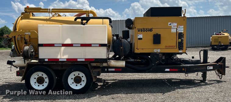 image for item EG0786 2013 Vermeer V800HD vacuum excavator