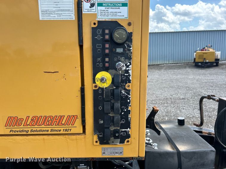 image for item EG0786 2013 Vermeer V800HD vacuum excavator