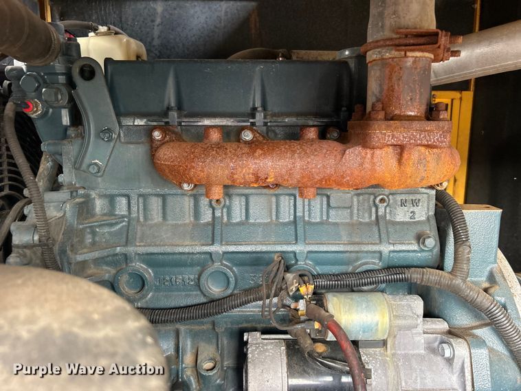 image for item EG0786 2013 Vermeer V800HD vacuum excavator