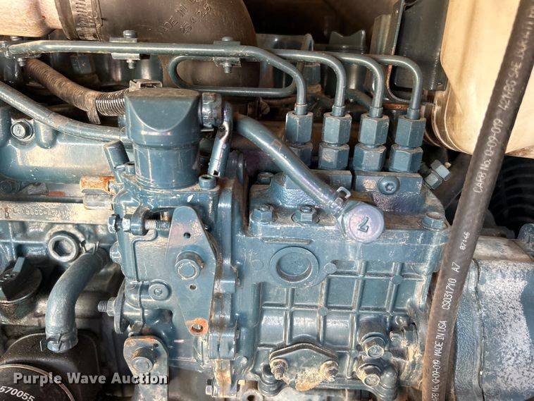 image for item EG0786 2013 Vermeer V800HD vacuum excavator