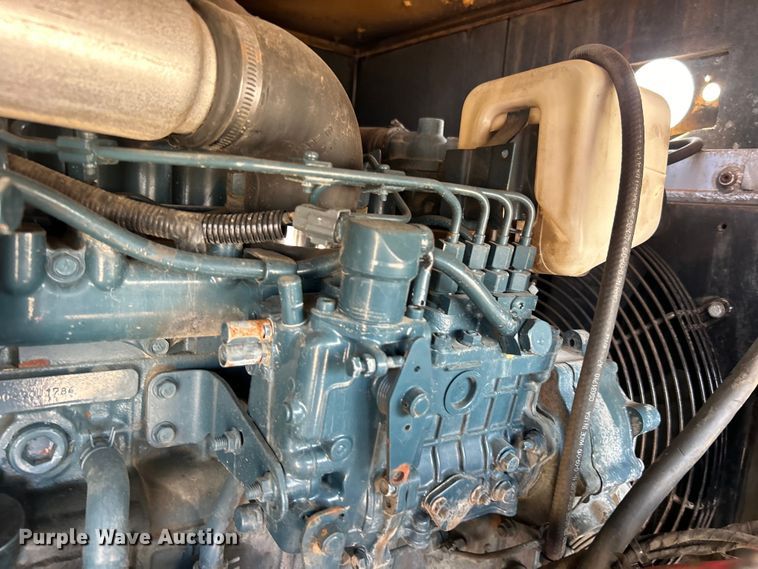 image for item EG0786 2013 Vermeer V800HD vacuum excavator