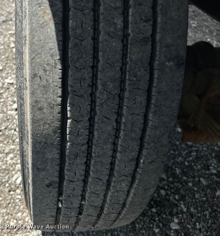 image for item EG0786 2013 Vermeer V800HD vacuum excavator