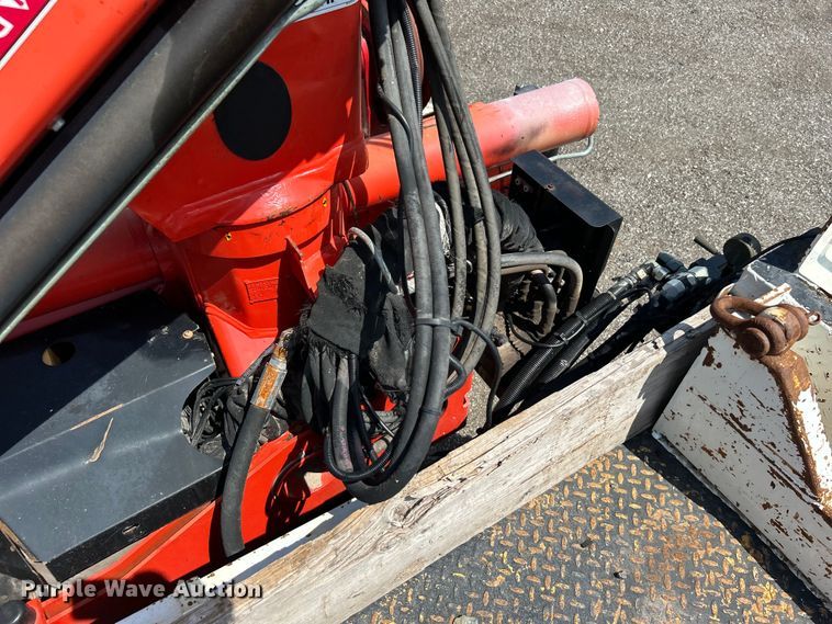 image for item EG0787 2009 International  WorkStar 7400 Crew Cab utility / service truck