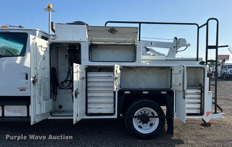 image for item EG0790 2008 Sterling  Acterra utility / service truck