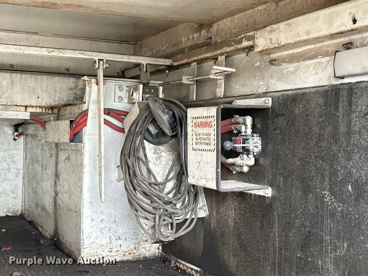 image for item EG0790 2008 Sterling  Acterra utility / service truck