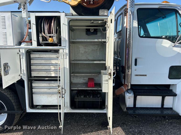 image for item EG0790 2008 Sterling  Acterra utility / service truck