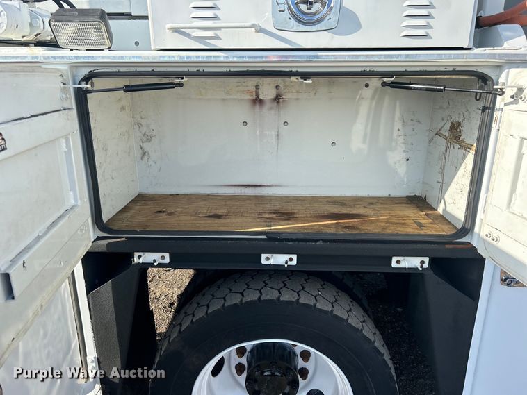 image for item EG0790 2008 Sterling  Acterra utility / service truck