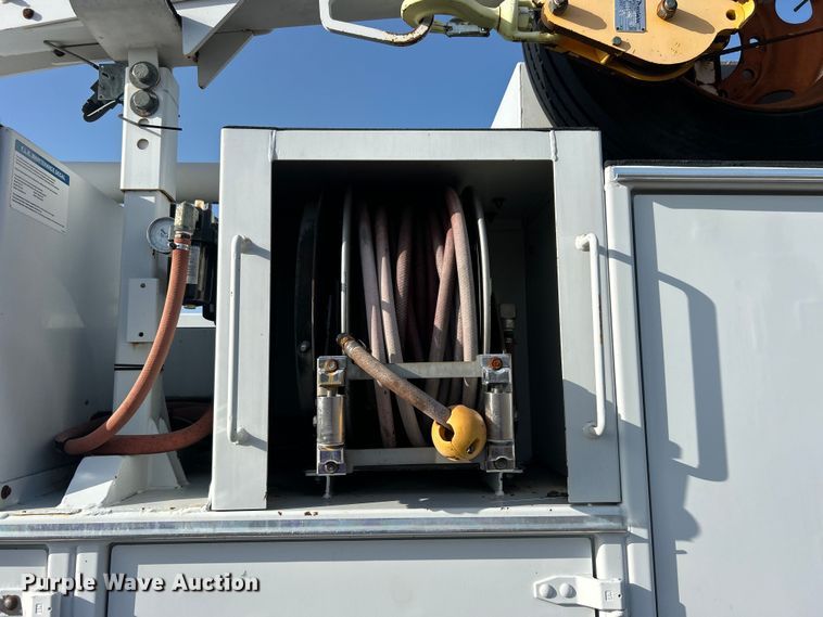 image for item EG0790 2008 Sterling  Acterra utility / service truck