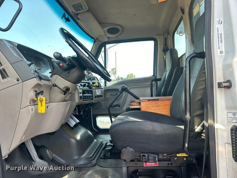 image for item EG0790 2008 Sterling  Acterra utility / service truck