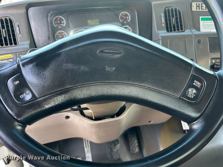 image for item EG0790 2008 Sterling  Acterra utility / service truck