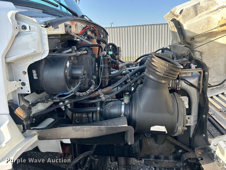 image for item EG0790 2008 Sterling  Acterra utility / service truck