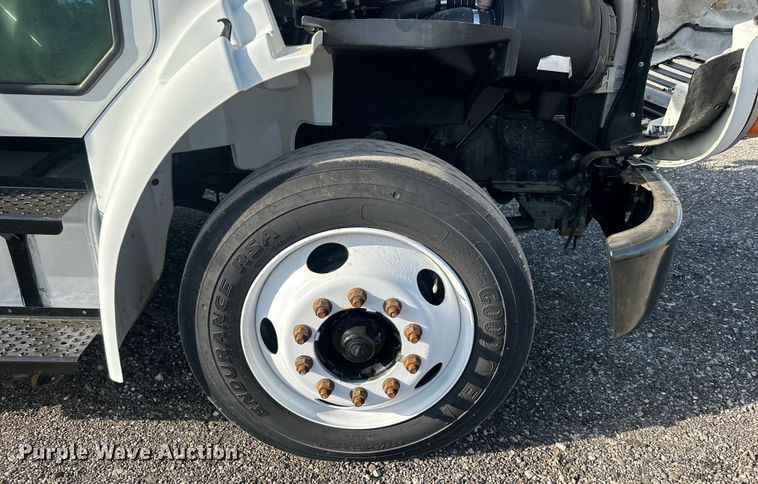 image for item EG0790 2008 Sterling  Acterra utility / service truck