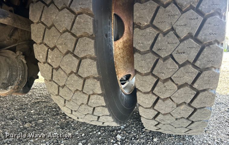 image for item EG0790 2008 Sterling  Acterra utility / service truck