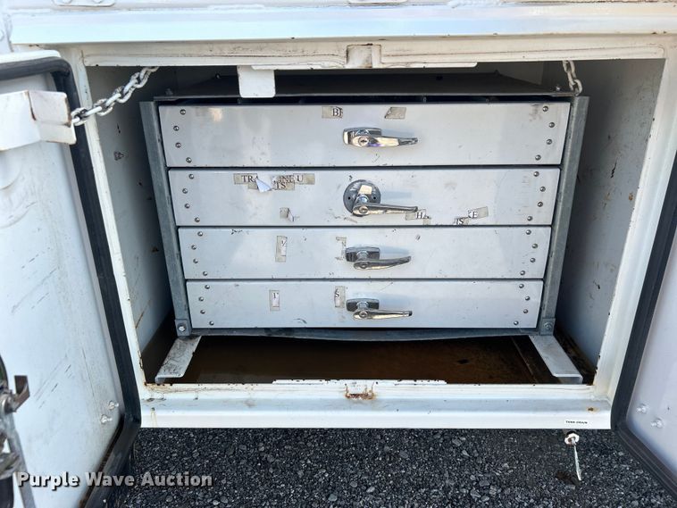 image for item EG0791 2010 Freightliner  Business Class M2 crane truck