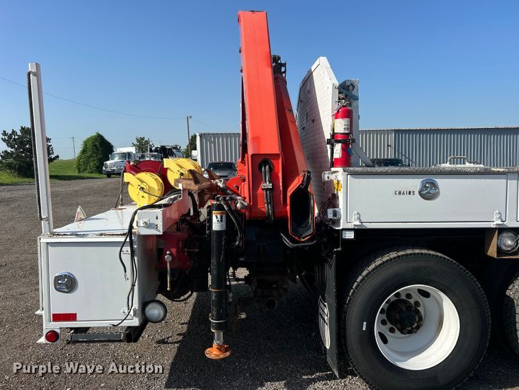 image for item EG0791 2010 Freightliner  Business Class M2 crane truck