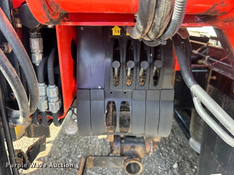 image for item EG0791 2010 Freightliner  Business Class M2 crane truck