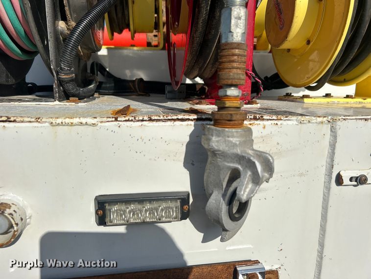 image for item EG0791 2010 Freightliner  Business Class M2 crane truck