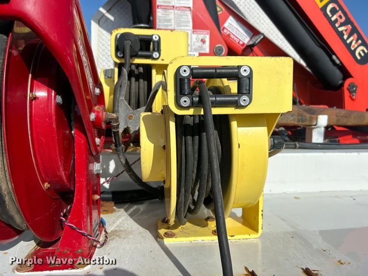 image for item EG0791 2010 Freightliner  Business Class M2 crane truck