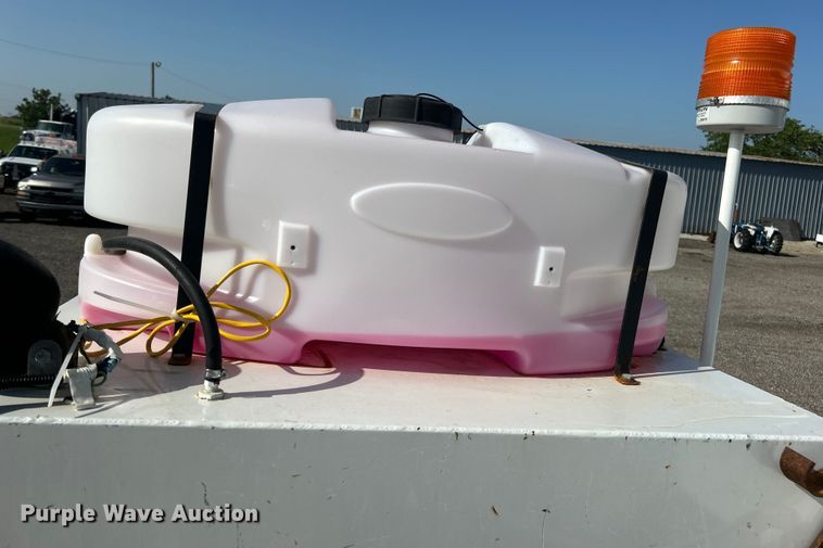 image for item EG0791 2010 Freightliner  Business Class M2 crane truck