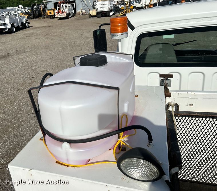 image for item EG0791 2010 Freightliner  Business Class M2 crane truck