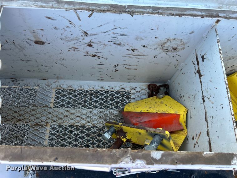 image for item EG0791 2010 Freightliner  Business Class M2 crane truck