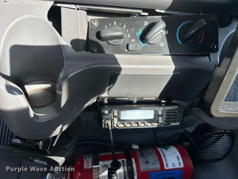 image for item EG0791 2010 Freightliner  Business Class M2 crane truck