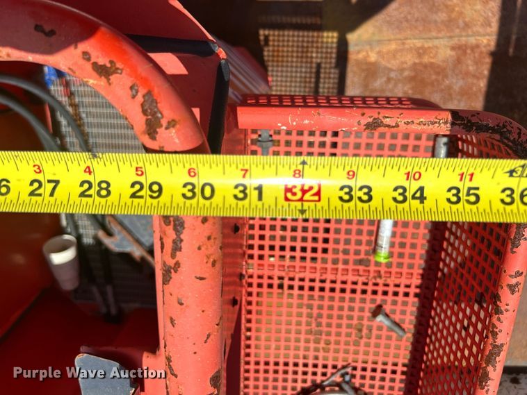 image for item EG0795 2007 Freightliner  Business Class M2 crane truck