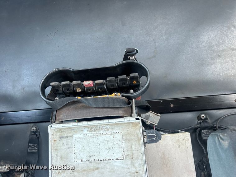 image for item EG0795 2007 Freightliner  Business Class M2 crane truck