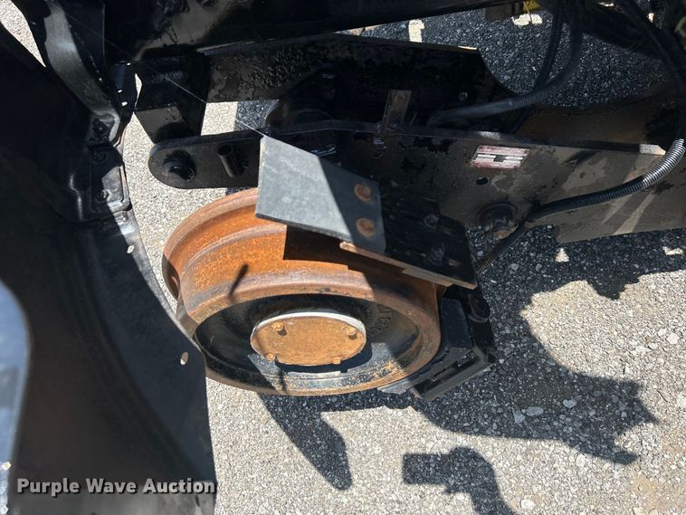 image for item EG0795 2007 Freightliner  Business Class M2 crane truck