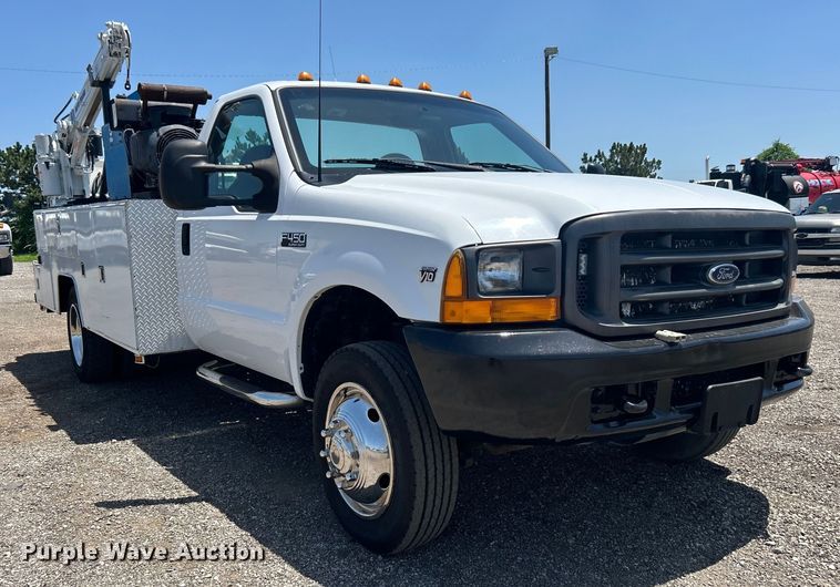 image for item EG0796 2000 Ford F450 Super Duty utility / service truck