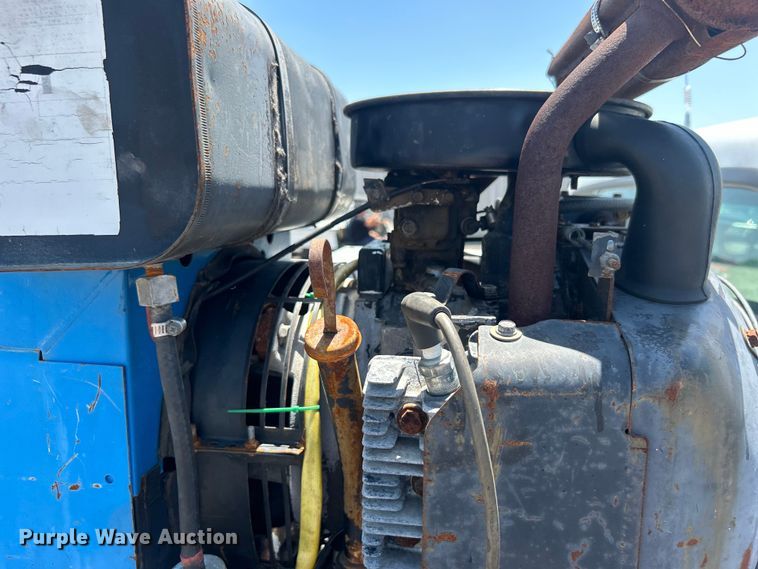 image for item EG0796 2000 Ford F450 Super Duty utility / service truck