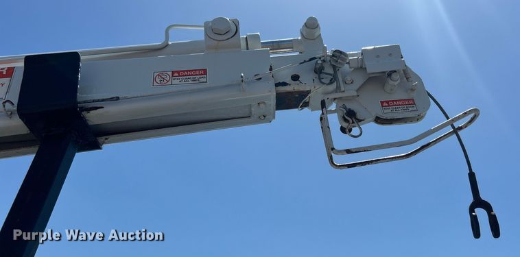 image for item EG0796 2000 Ford F450 Super Duty utility / service truck