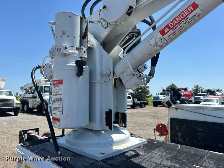 image for item EG0796 2000 Ford F450 Super Duty utility / service truck