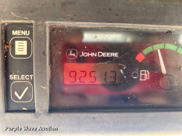 image for item EG0797 2005 John Deere 332 skid steer loader