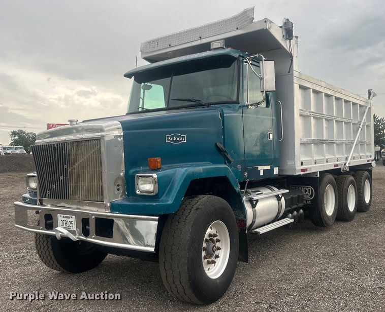 image for item EG0799 1999 Volvo ACL dump truck