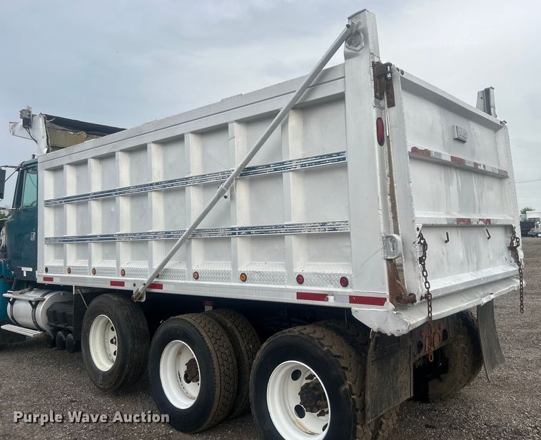 image for item EG0799 1999 Volvo ACL dump truck