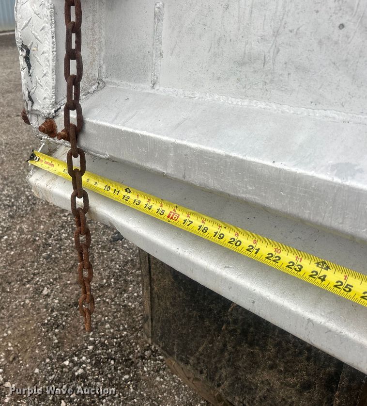 image for item EG0799 1999 Volvo ACL dump truck